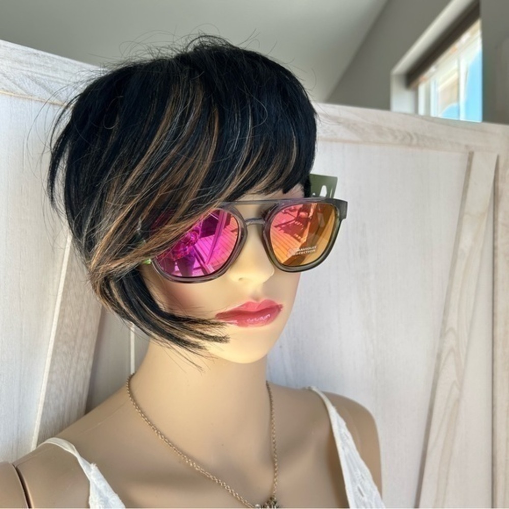 💋NWT translucent rainbow 🌈 sunglasses 😎 sunsha… - image 3